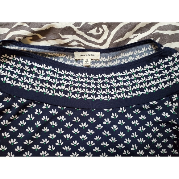 Max Studio sheath dress navy white and green - Picture 6 of 6